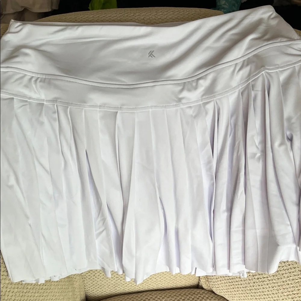 Kyodan White Pleated Skater Skirt